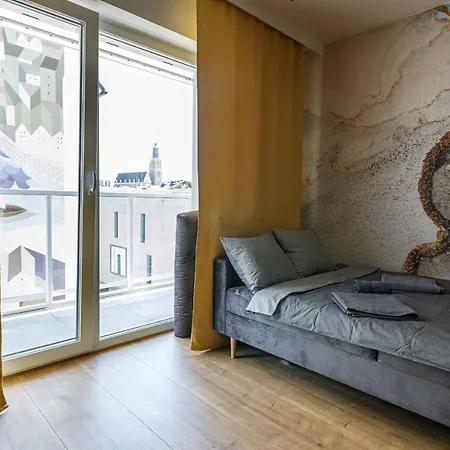 Golden Apartments&kw46 *